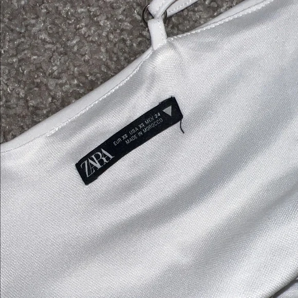 Zara Elegant White Draped Bodysuit - Picture 4 of 5